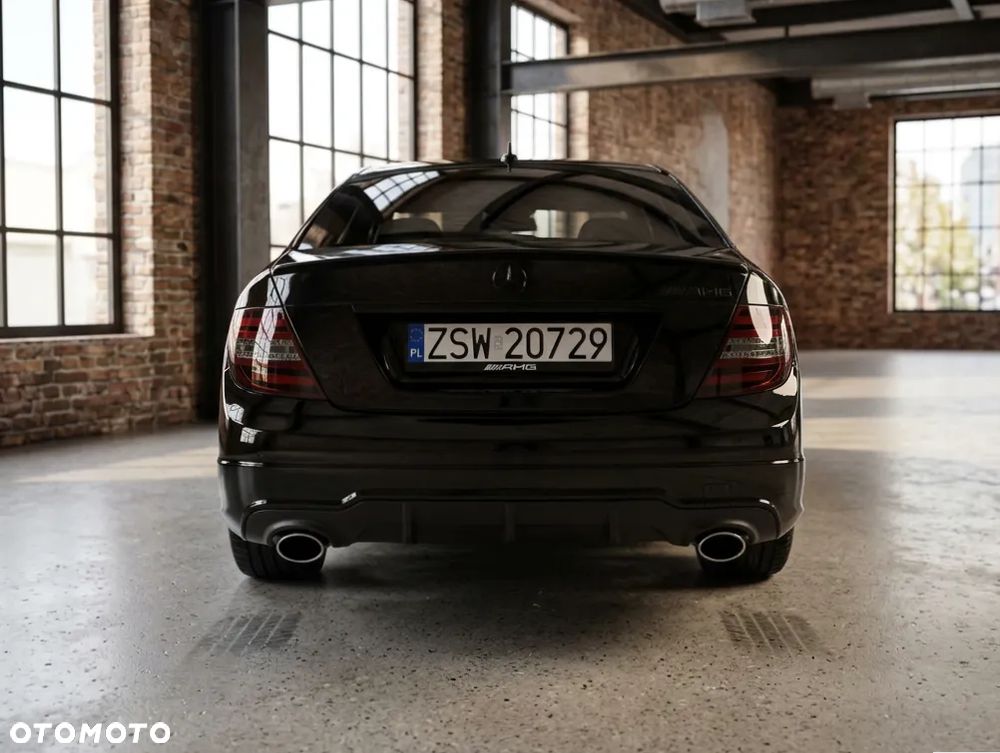 Mercedes-Benz Klasa C 350 (BlueEFFICIENCY) 7G-TRONIC Avantgarde - 6