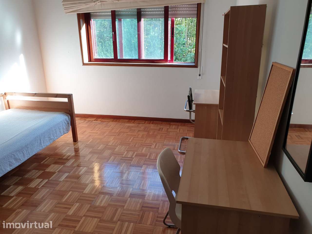Quarto - Com despesas incluídas - Grande imagem: 4/17