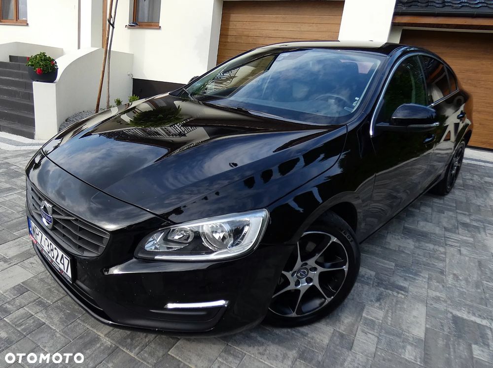 Volvo S60 D4 R-Design Summum - 13