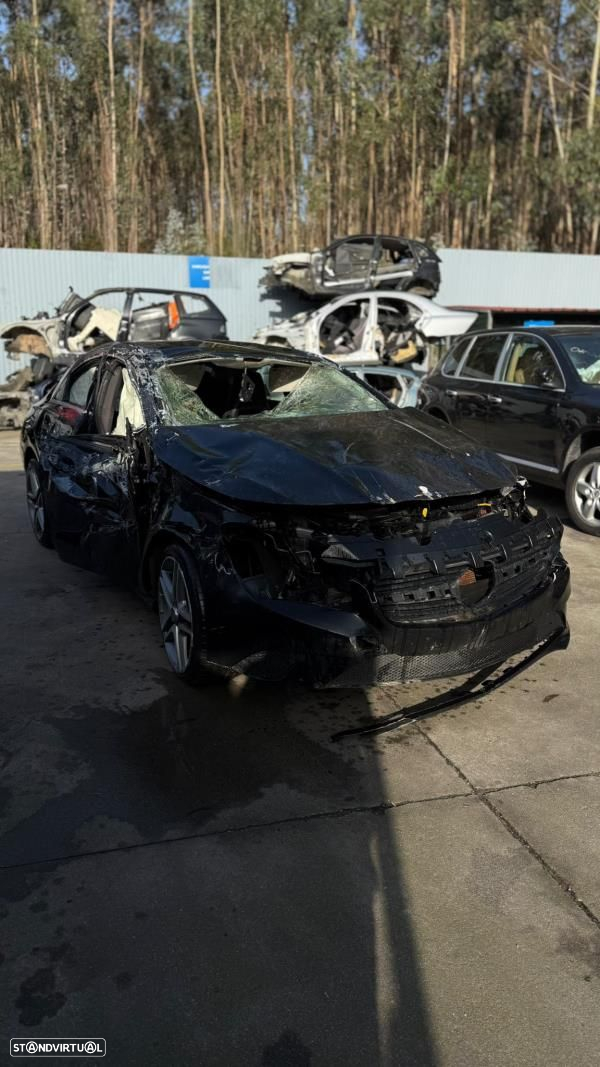 Para Peças Mercedes-Benz Cla Coupé (C117) - 2