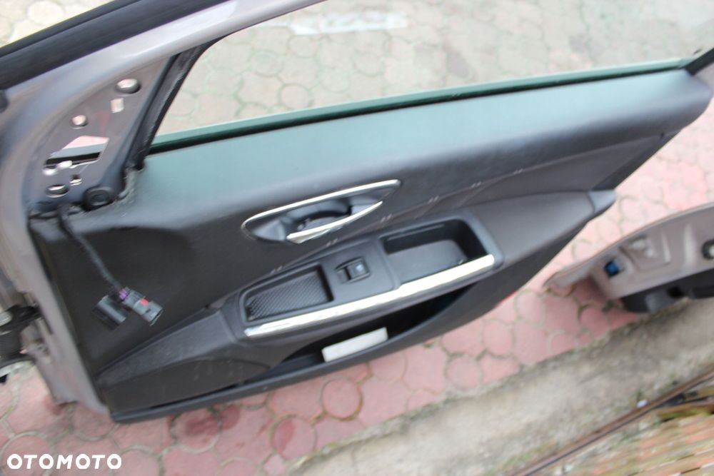 Drzwi Prawe Przednie Tylne Lancia Delta III - 7