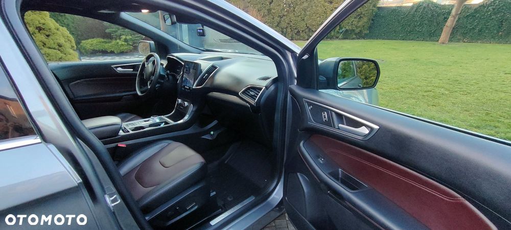 Ford Edge 2.0 EcoBlue Bi-Turbo 4x4 Titanium - 18