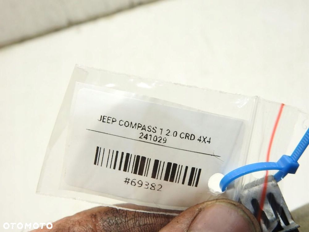 OSŁONA LUSTERKA PRAWA JEEP COMPASS I - 4