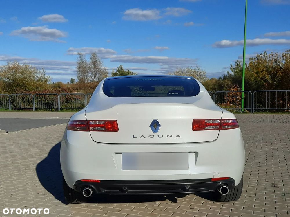 Renault Laguna 2.0 dCi Monaco GP2 - 4