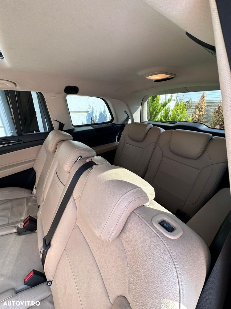 Mercedes-Benz GLS - 7