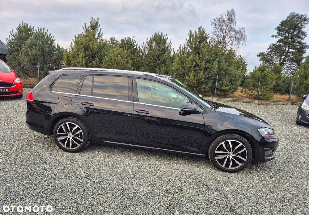 Volkswagen Golf - 28