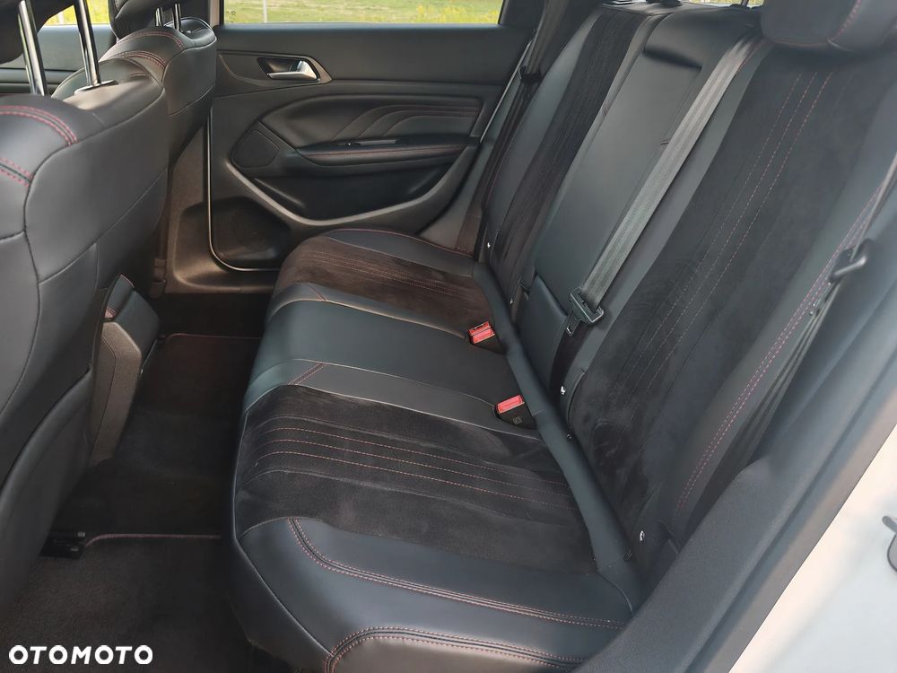 Peugeot 308 BlueHDi 180 EAT6 GT - 13