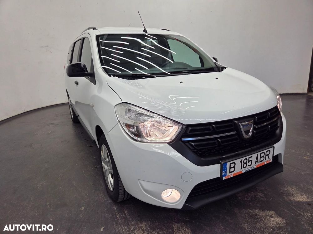 Dacia Lodgy 1.5 Blue dCi Laureate - 4