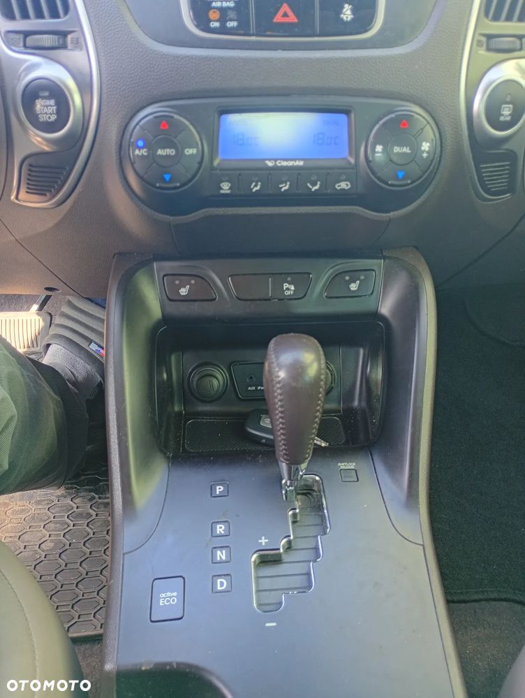 Hyundai ix35 - 23