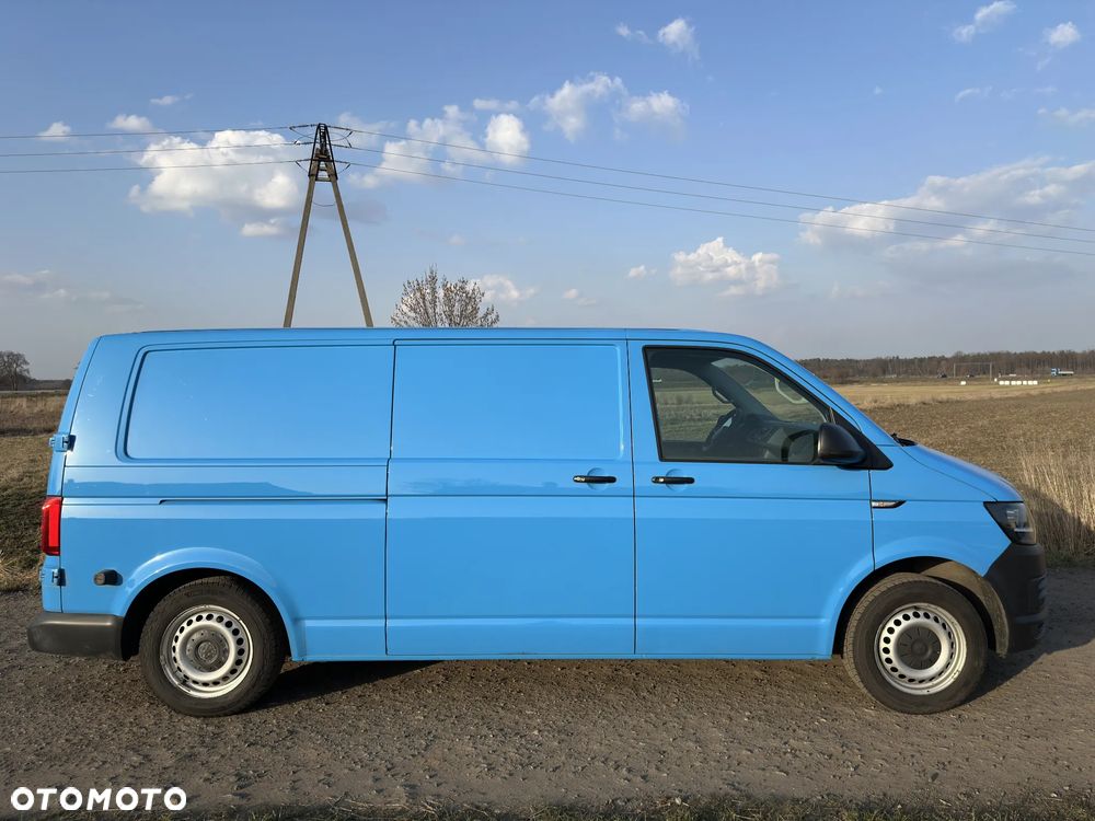 Volkswagen Transporter Lang EU5 - 11