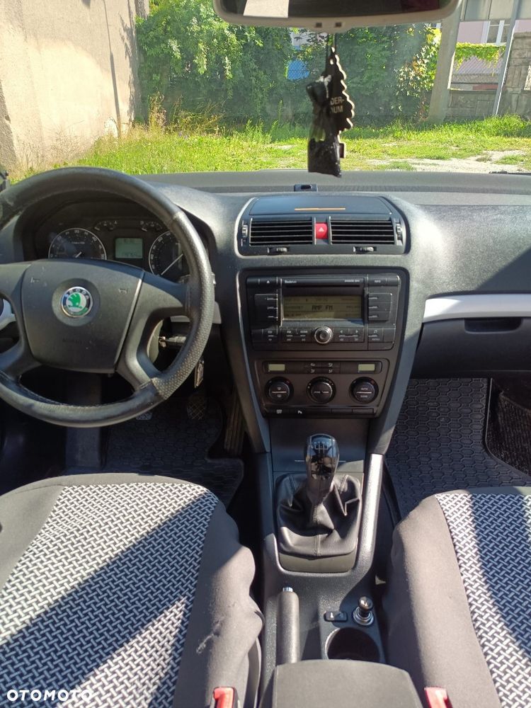 Skoda Octavia - 5