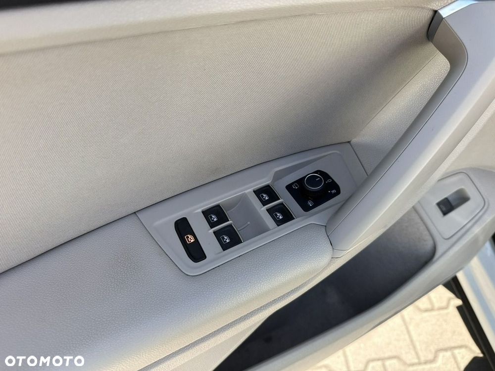 Volkswagen Tiguan 1.5 TSI EVO Elegance DSG - 13