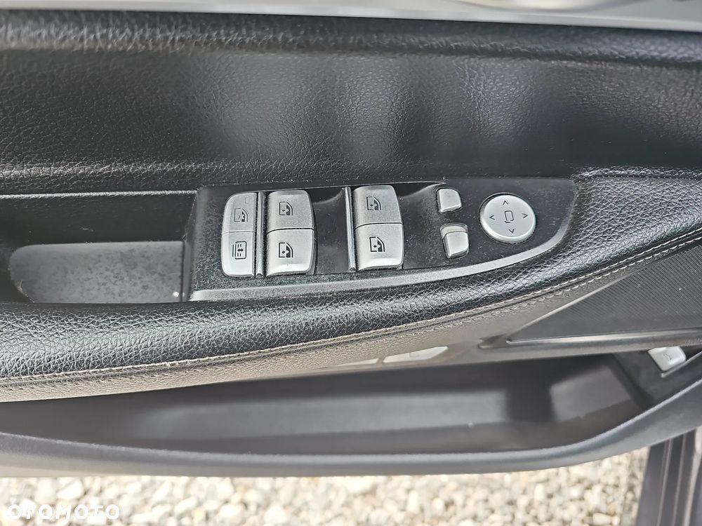 BMW Seria 7 740Le xDrive iPerformance - 13