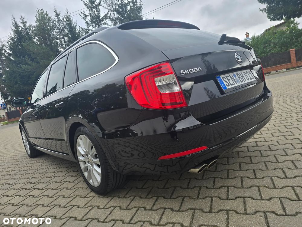 Skoda Superb 2.0 TDI DSG Elegance - 10