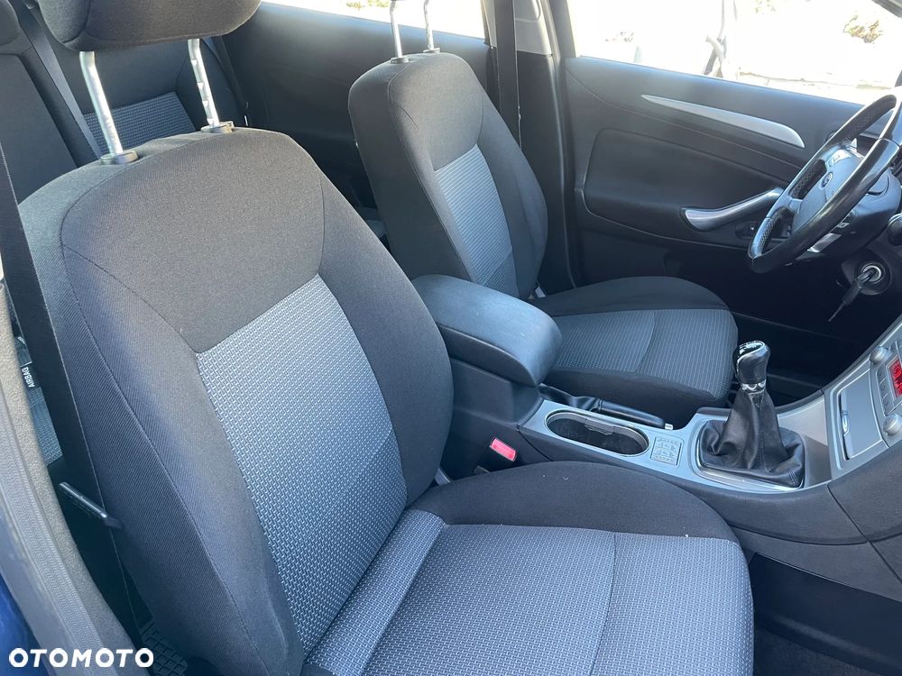 Ford Mondeo 1.6 Ti-VCT Trend - 21