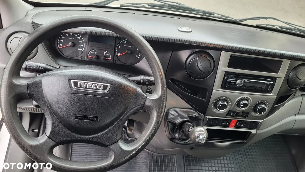 Iveco Daily 50c15 / 35c15 / długa skrzynia 6,12 m / skrzynia 12 euro palet - 31