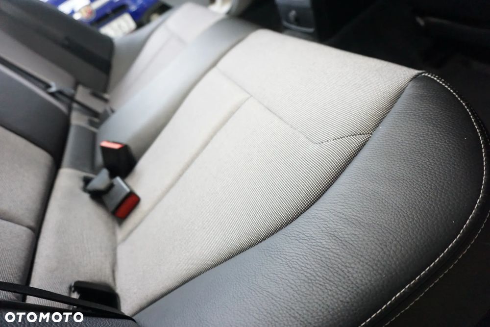 BMW Seria 1 120d Urban Line - 28