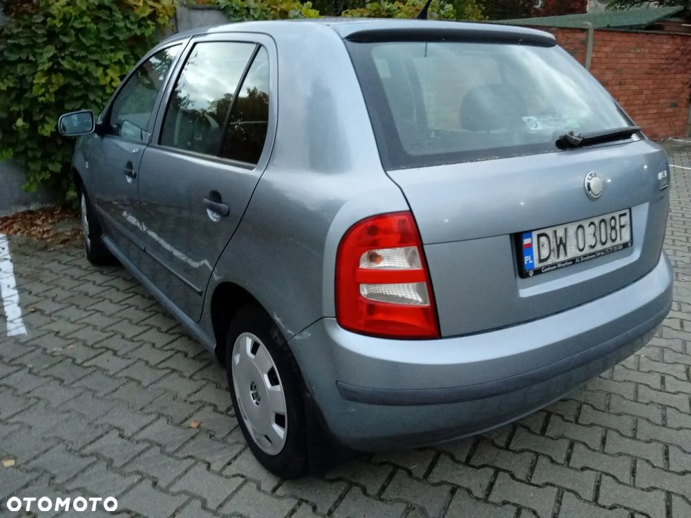 Skoda Fabia 2003 photo 3
