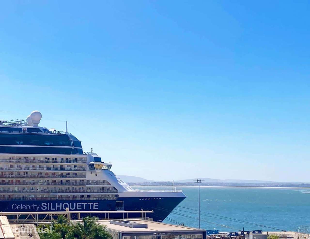 Two-bedroom apartment with balcony and a view in the heart of Lisbon - Grande imagem: 5/28