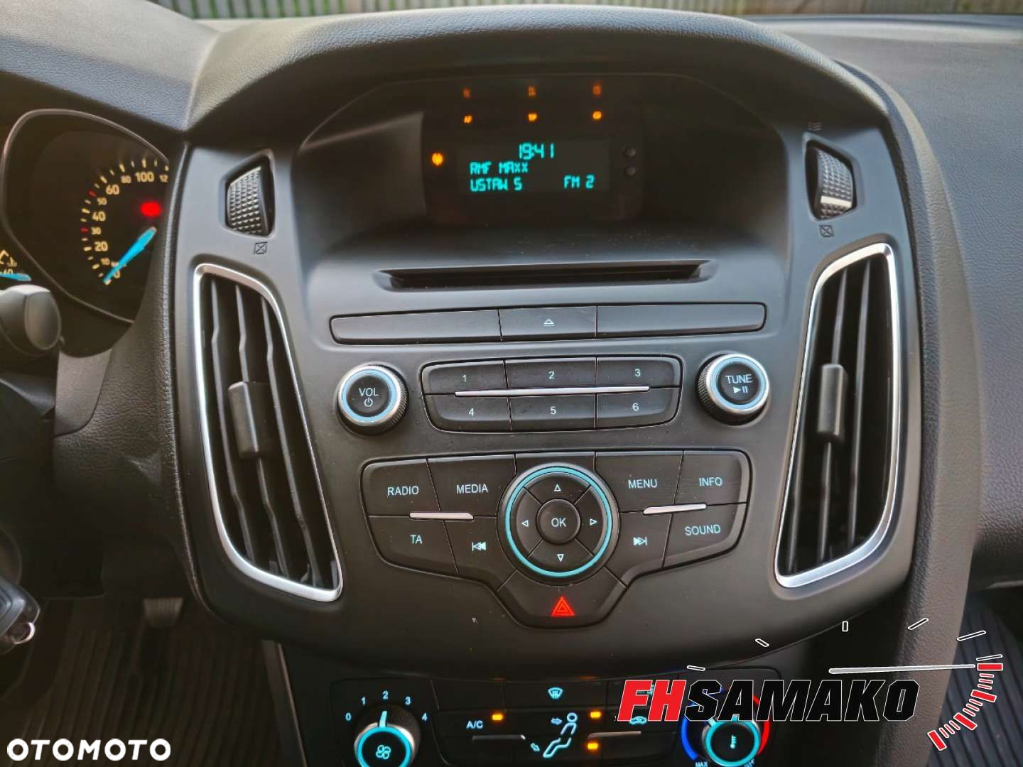 Ford Focus 1.6 Trend - 37