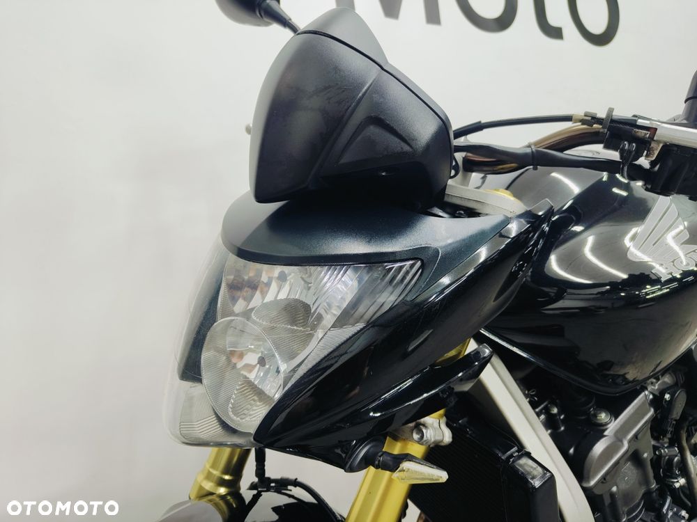 Honda Hornet - 22