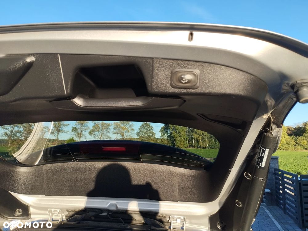 Ford Focus 1.5 EcoBoost ST-Line - 24