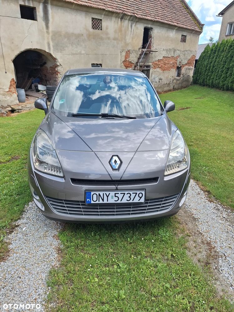 Renault Scenic 1.9 dCi Tech Run - 1