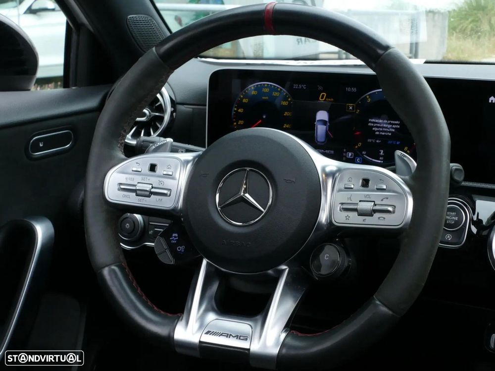 Mercedes-Benz A 35 AMG 4Matic - 40