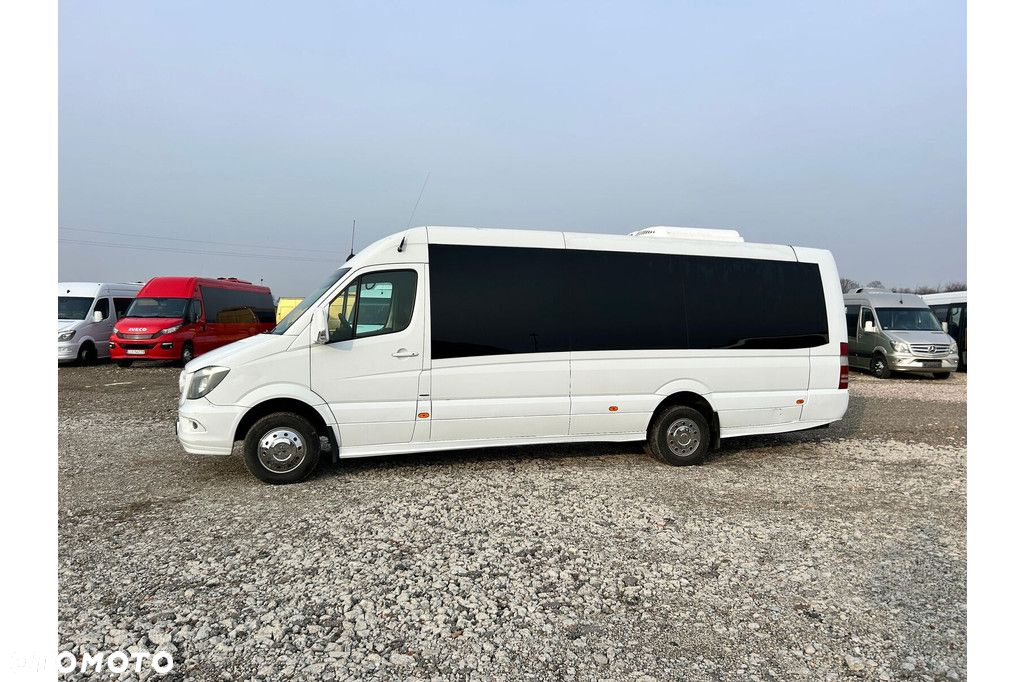 Mercedes-Benz Sprinter 519 - 11