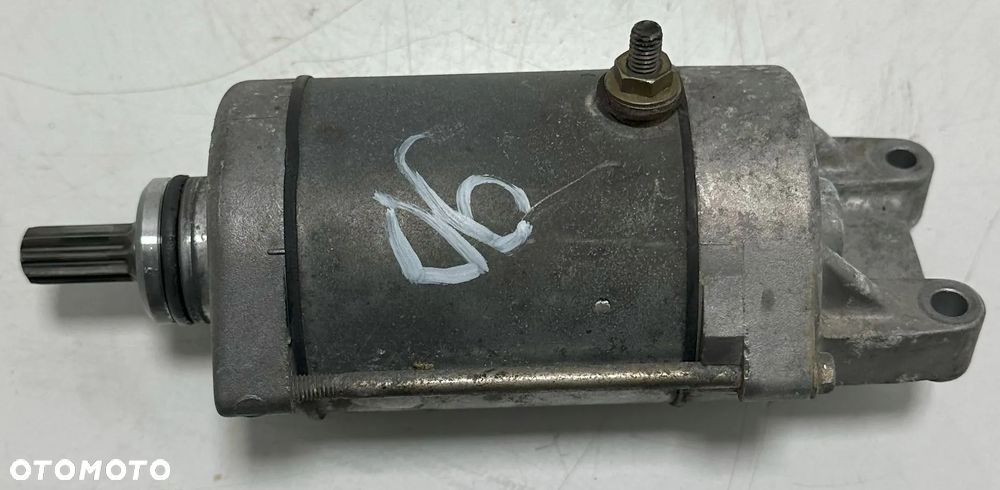 Honda CB 600F Hornet PC34 Rozrusznik - 3