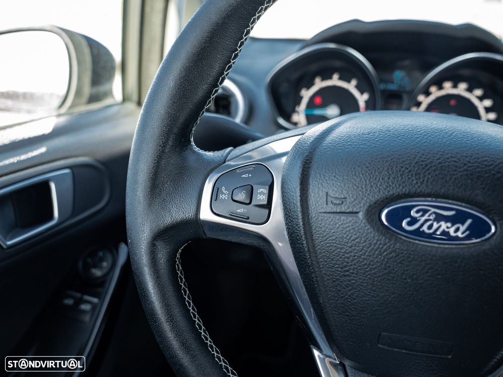 Ford Fiesta 1.0 Ti-VCT Titanium - 30