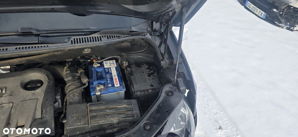 Volkswagen Touran 1.6 TDI DPF DSG Trendline - 9