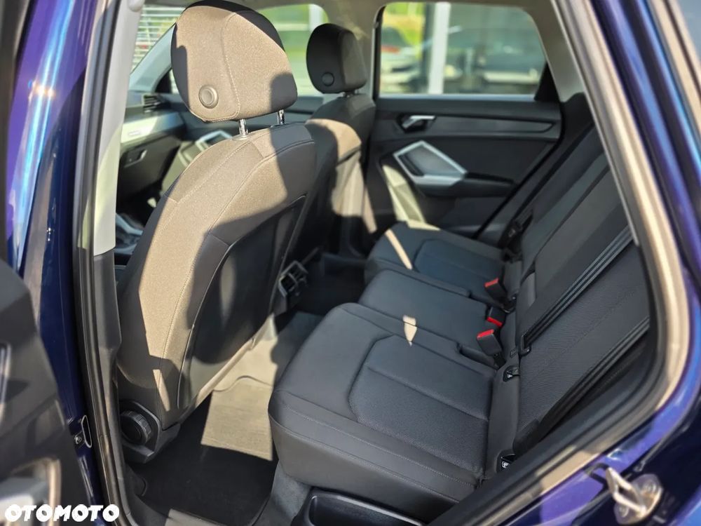 Audi Q3 35 TDI S tronic - 29