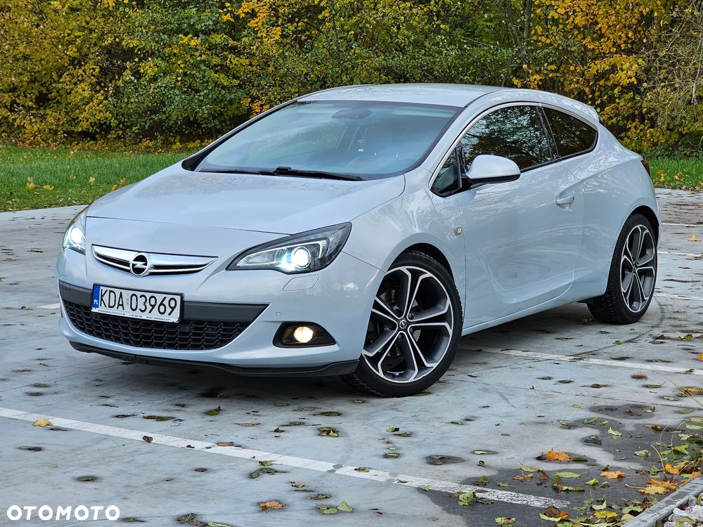 Opel Astra 1.4 Turbo - 1