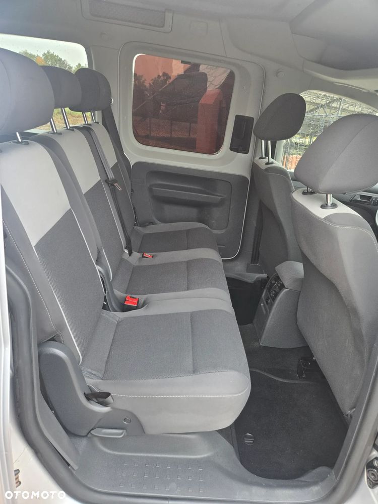 Volkswagen Caddy 2011