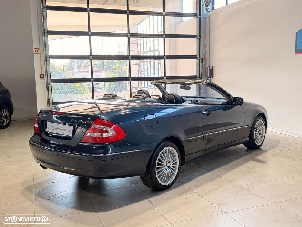 Mercedes-Benz CLK 200 K Avantgarde Aut. - 8