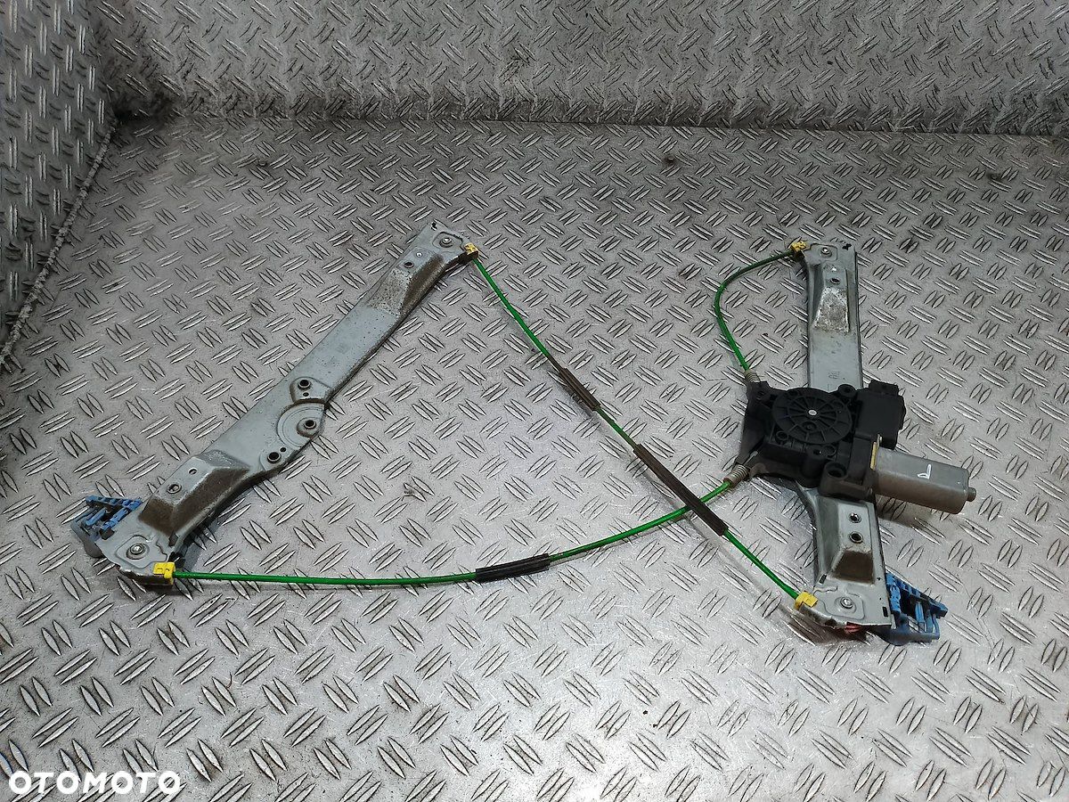 PODNOŚNIK SZYBY PRAWY PRZÓD OPEL CORSA D - 1