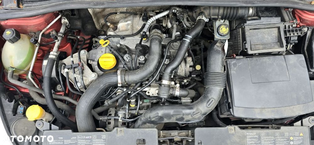 Renault Clio - 8