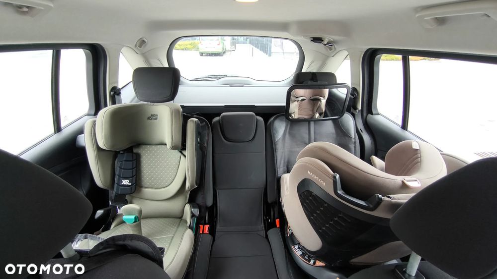 Ford Grand C-MAX Gr 1.5 TDCi Trend - 15