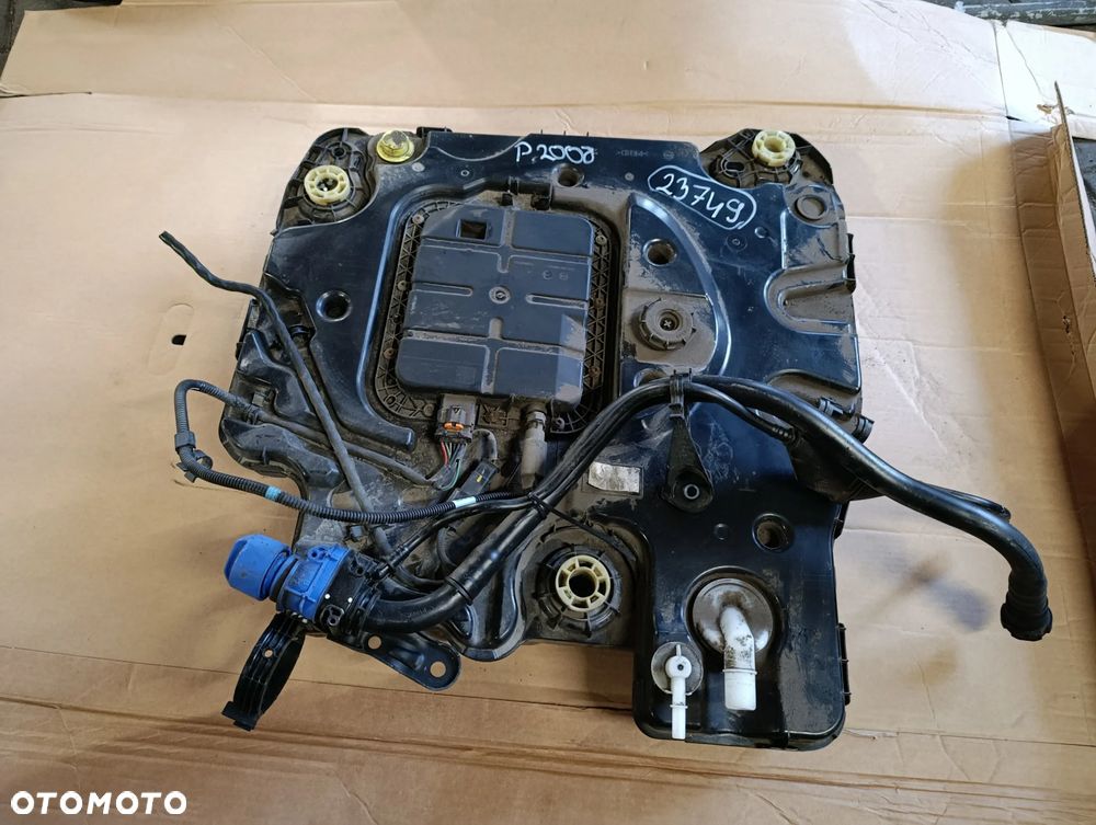 PEUGEOT 2008 I 1.5 HDI ZBIORNIK ADBLUE 12678023 - 1