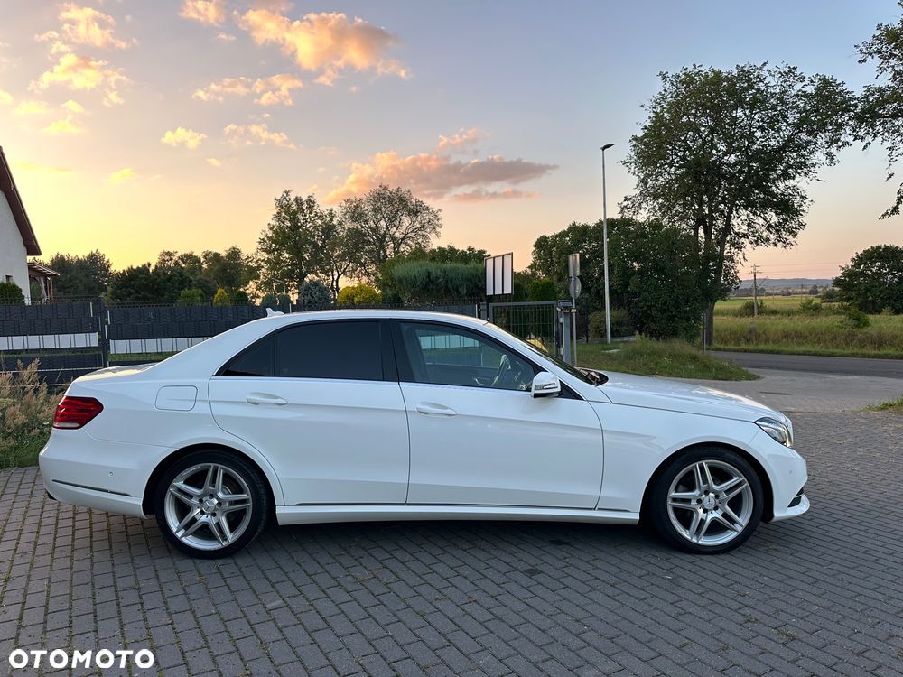 Mercedes-Benz Klasa E 220 CDI BlueEff Avantgarde - 25