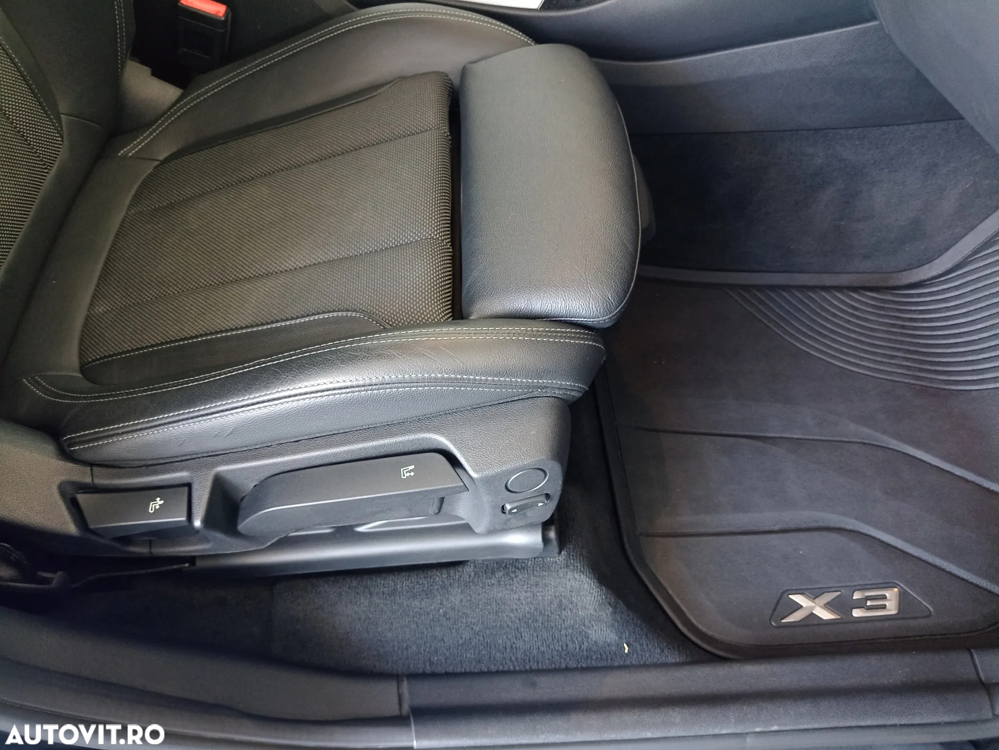 BMW X3 xDrive25d AT Advantage - 22