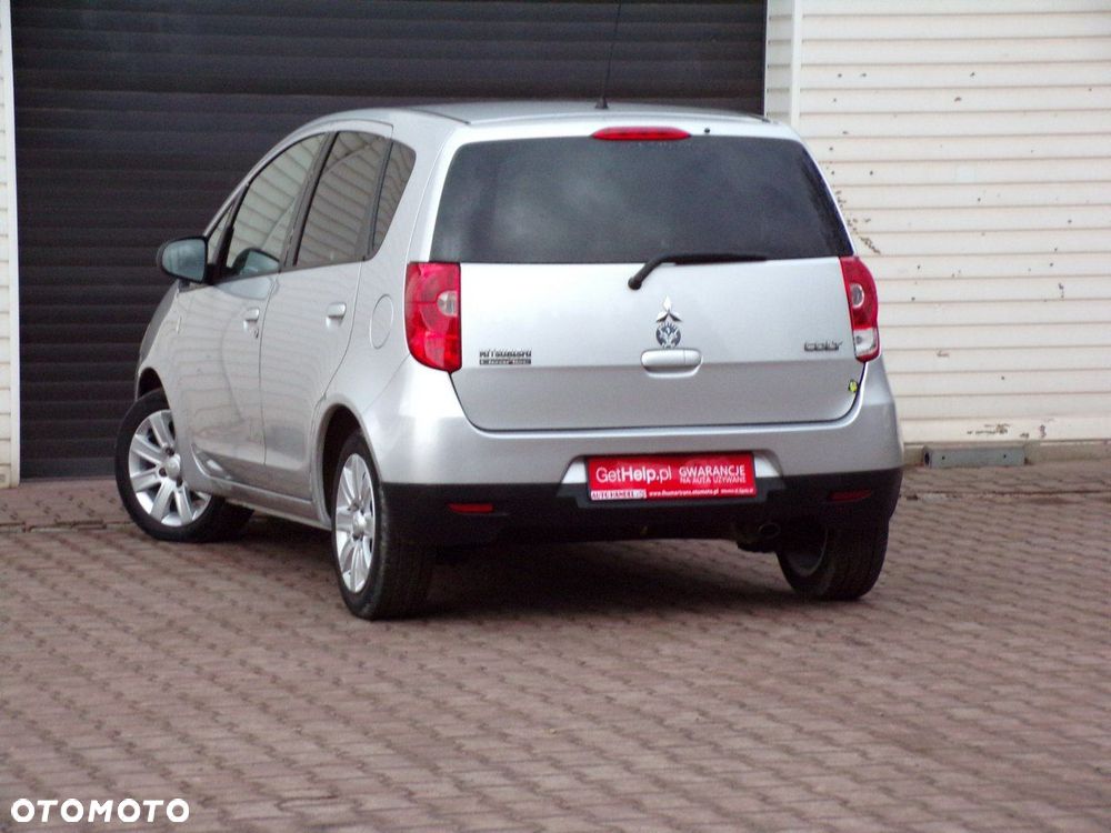Mitsubishi Colt - 17