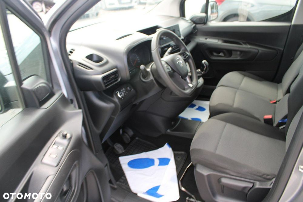 Opel Combo - 16