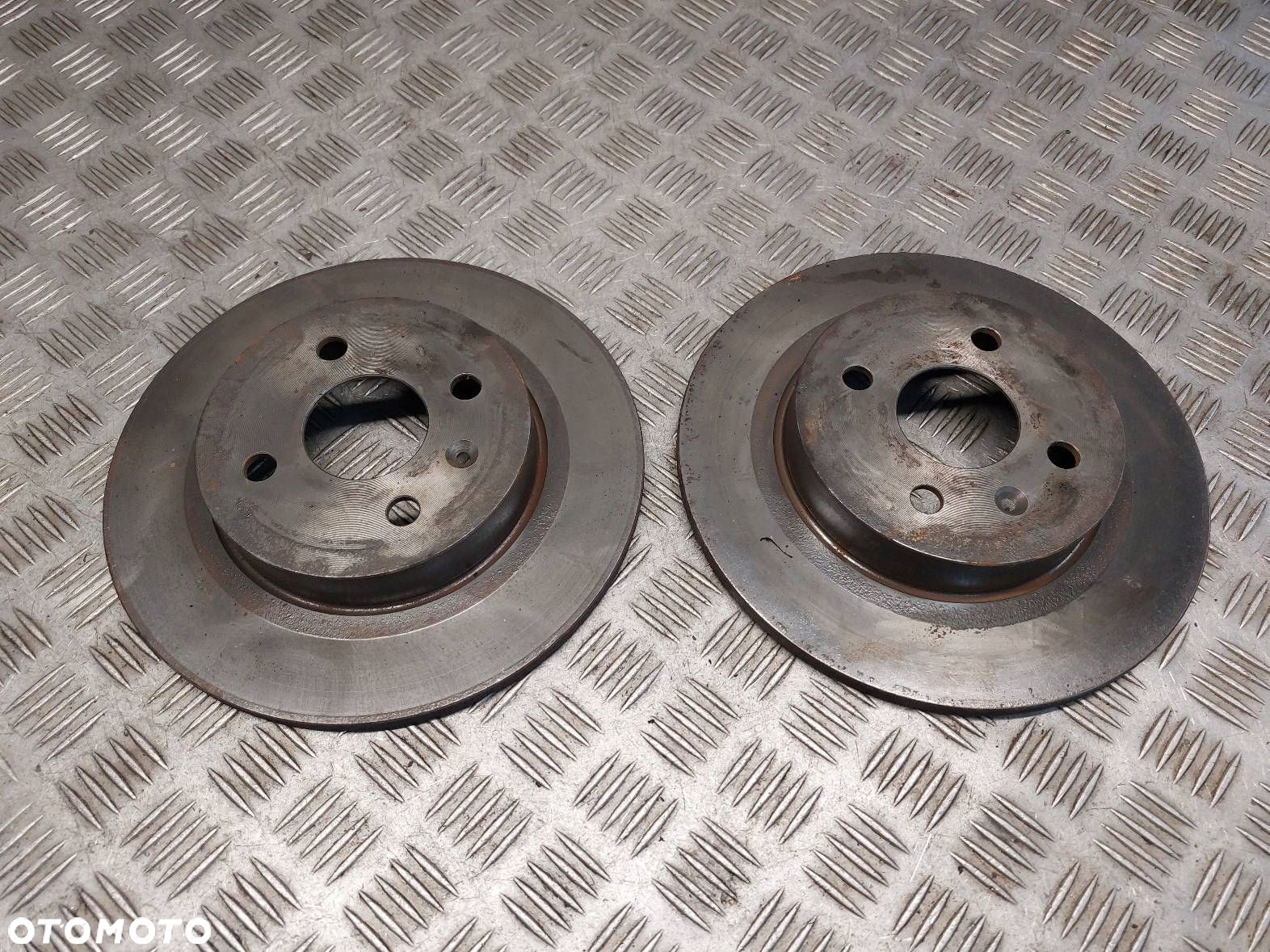 TARCZE HAMULCOWE TYŁ + KLOCKI + ZACISKI OPEL MERIVA A 1.8 16V - 3