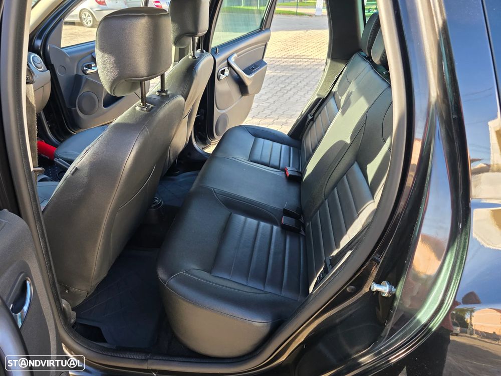 Dacia Duster TCe 125 4x2 Urban Explorer - 9