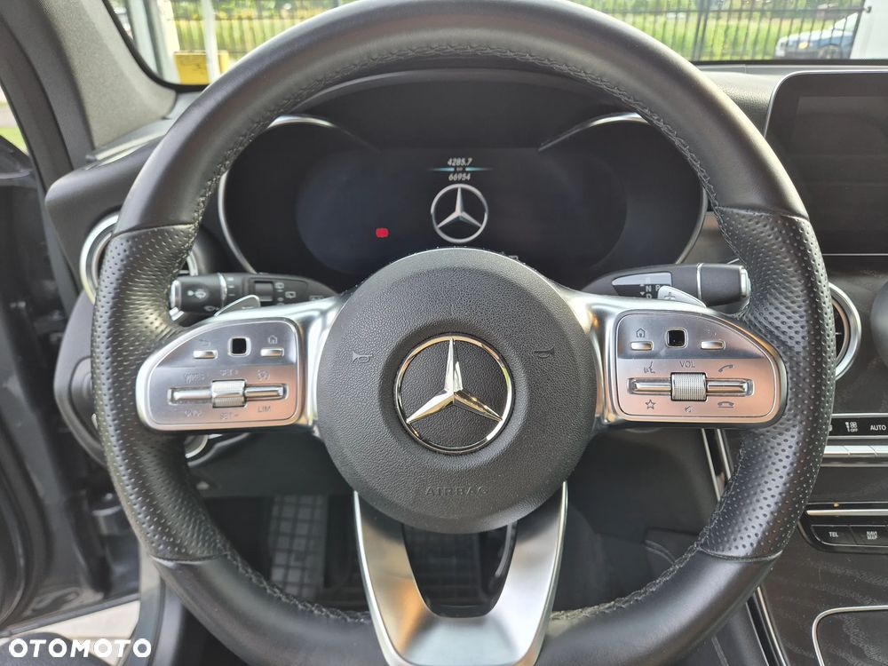 Mercedes-Benz GLC 200 - 14