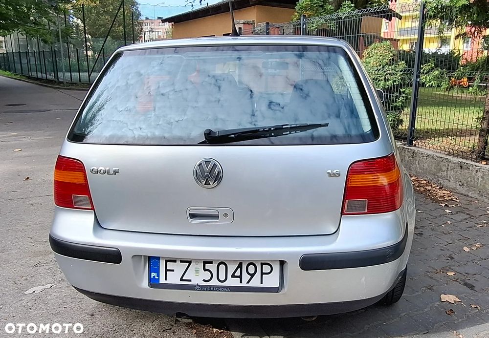 Volkswagen Golf 1.6 Basis - 7