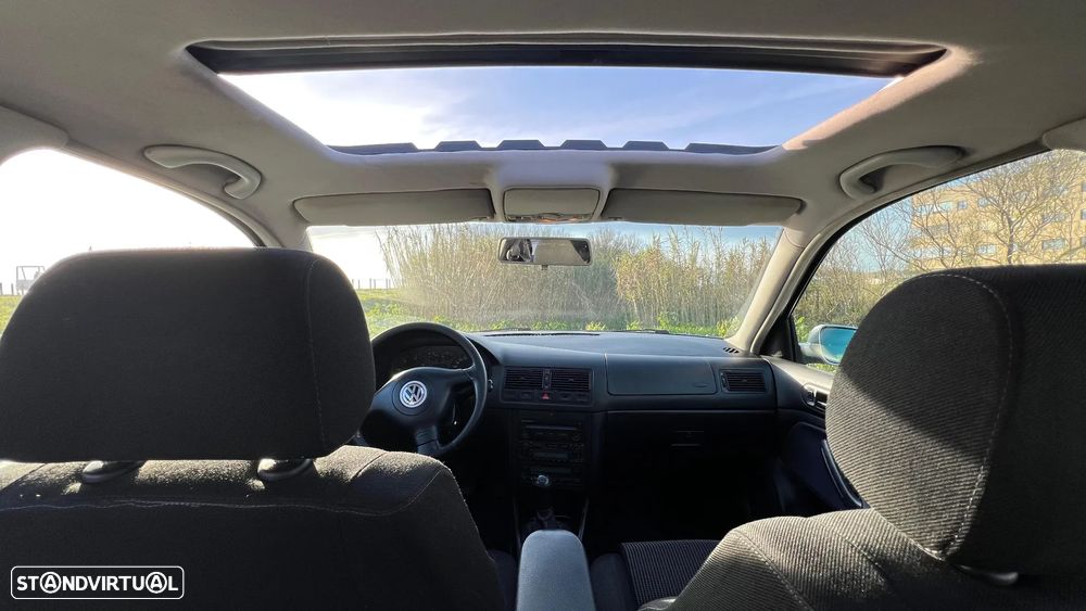 VW Golf Variant 1.9 TDi Highline - 14