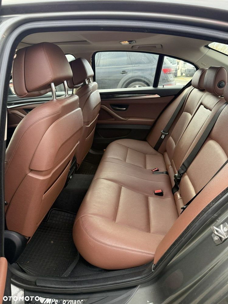 BMW Seria 5 - 15